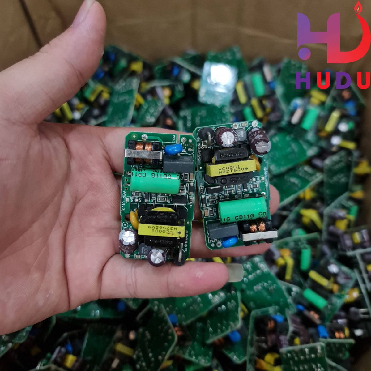 Linh kiện Hudu cung cấp nguồn không vỏ 12V – 1.25A đảm bảo chất lượng tốt