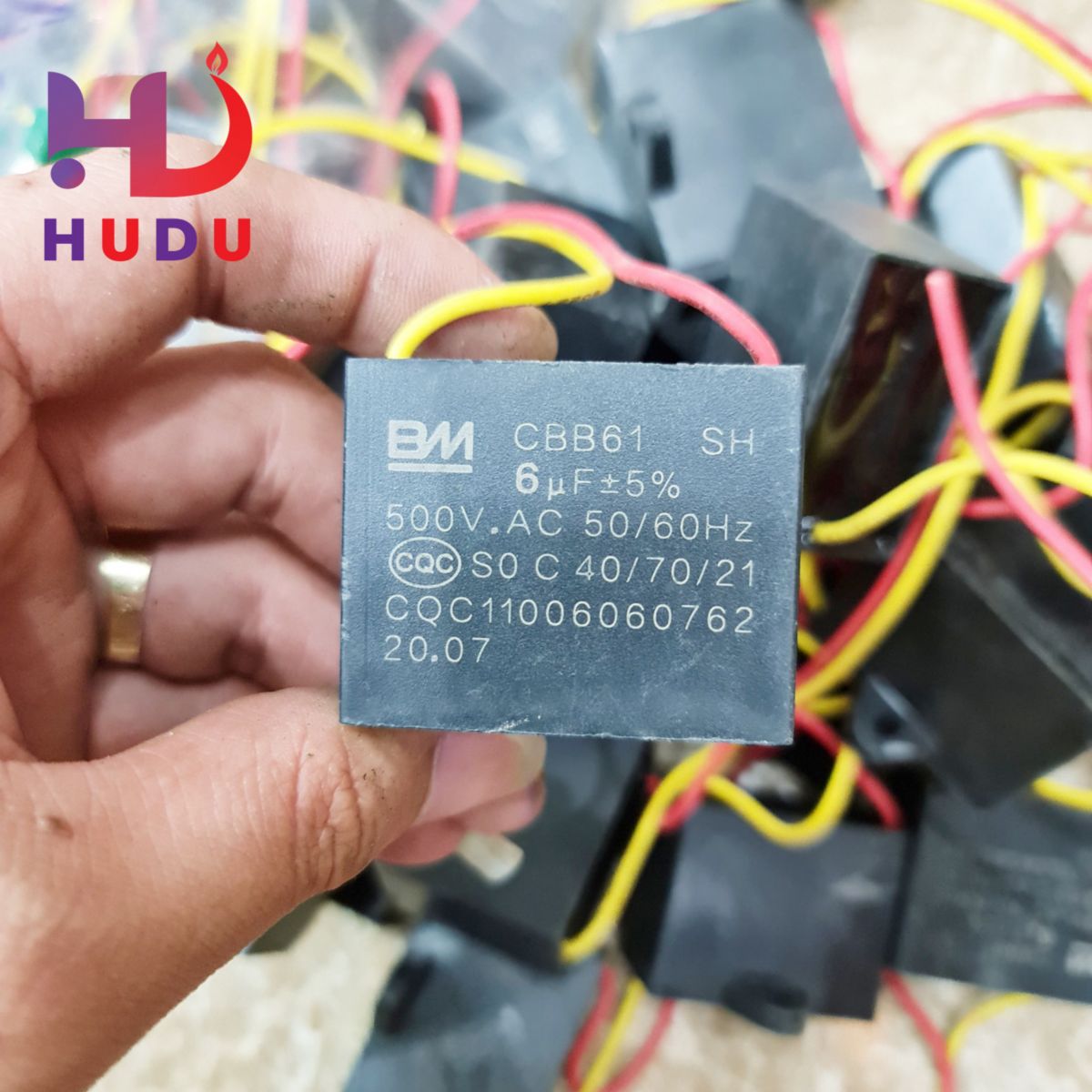 Linh kiện điện tử Hudu cung cấp tụ BM dây 6µF - 500V đảm bảo chất lượng tốt